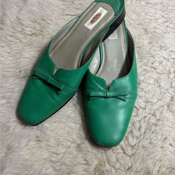 Talbots Green Leather Mules with Bow Detail size 8.5 Narrow - Picture 2 of 8
